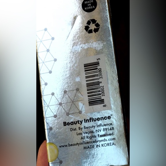 NEW SEALED YESUL RETINOL VIt A FACIAL OIL  RETINOL FINE LINES,VIT C 1 fl  KOREA - Picture 4 of 4